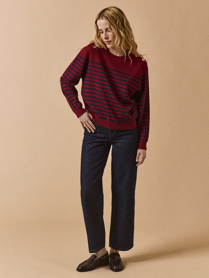 Colette | Pull aux boutons dorés en laine RWS*