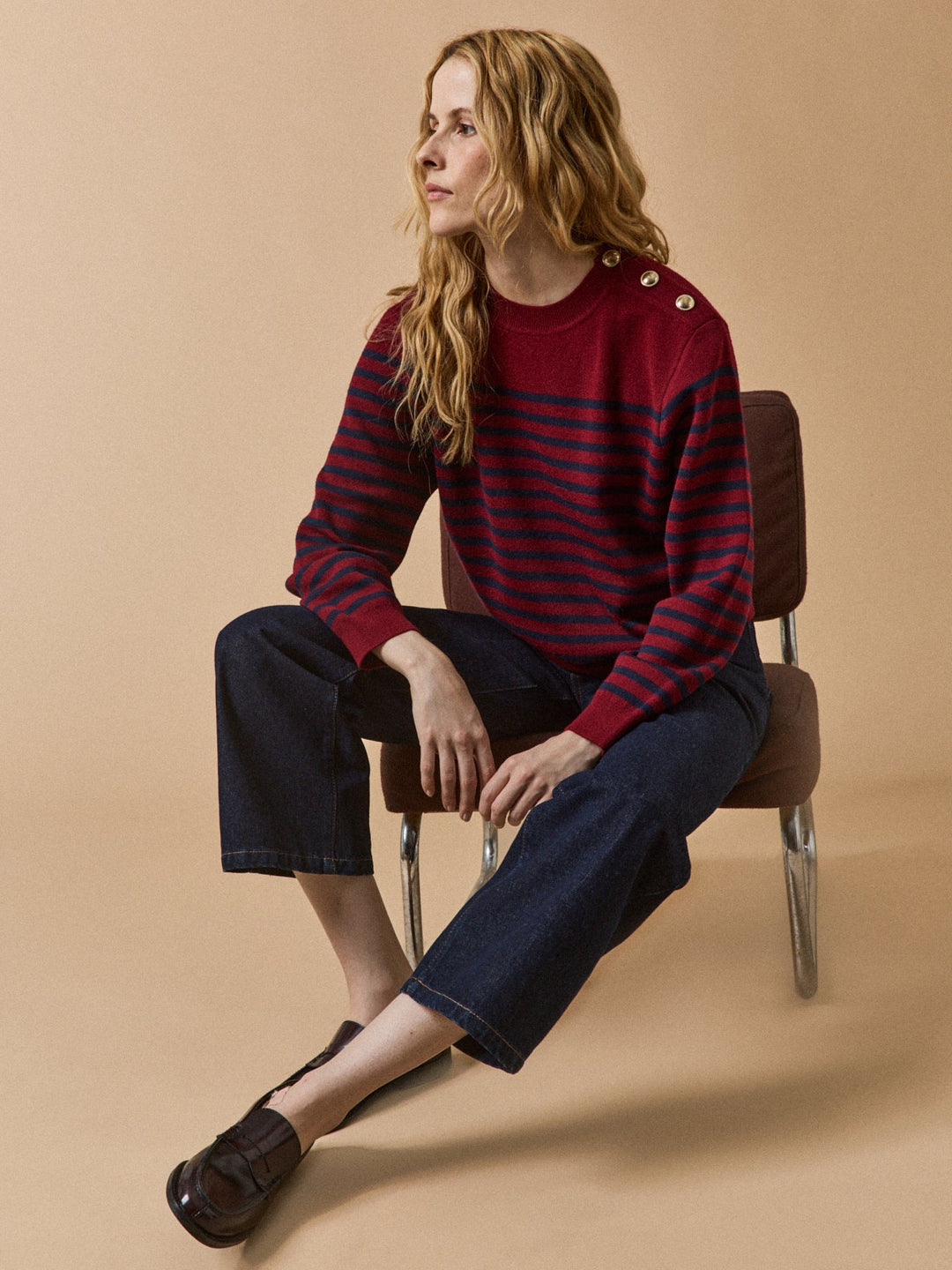 Colette | Pull aux boutons dorés en laine RWS*