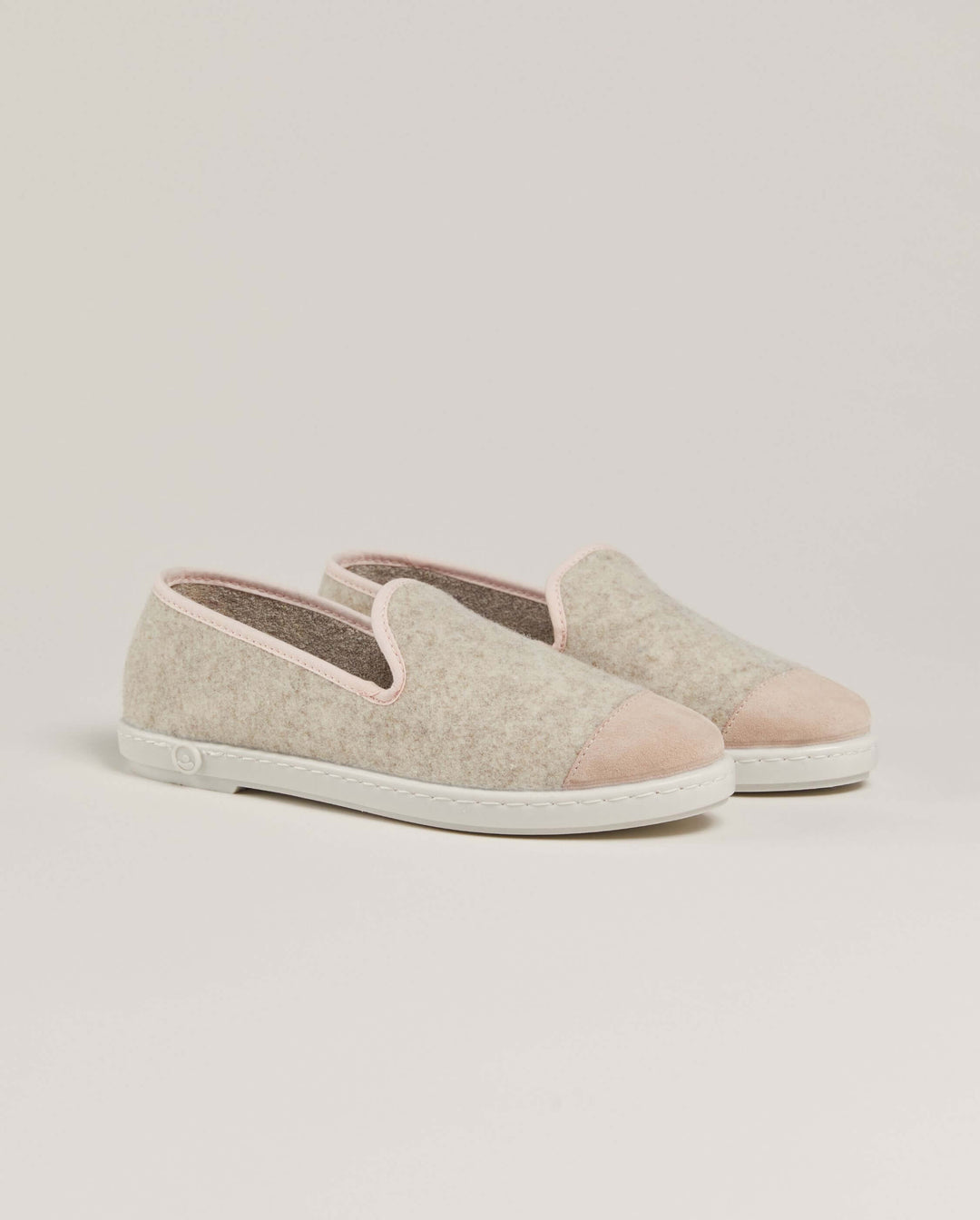 Éléonore | Chaussons en laine recyclée beige et rose poudré