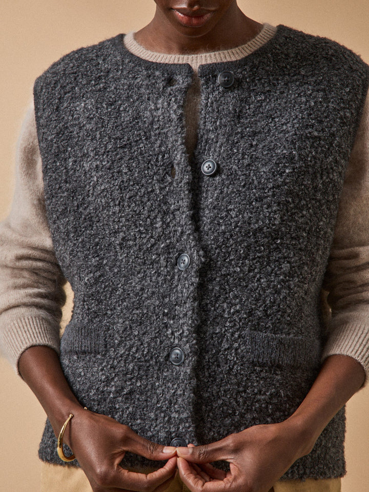 Noémie | Gilet sans manches en maille bouclette