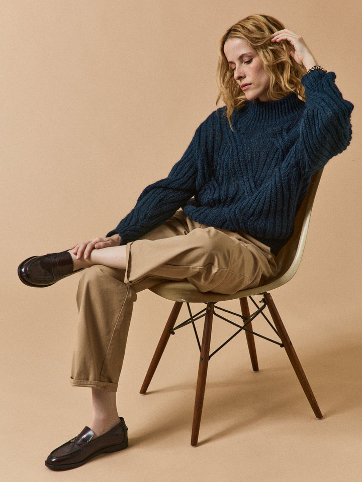 Clémence | Pull torsadé à col montant en mohair et laine italienne