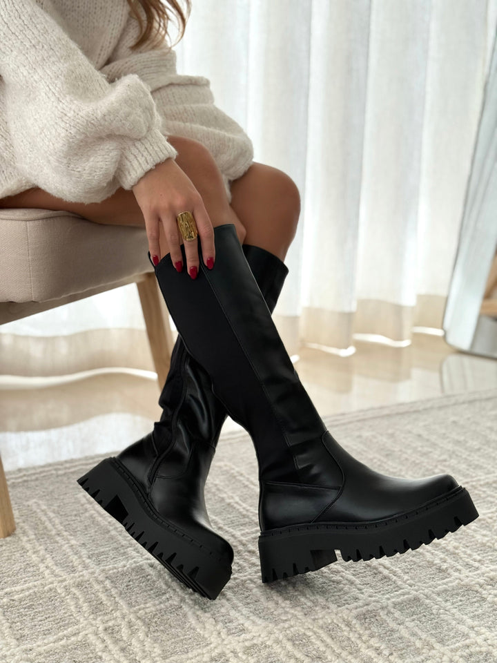 Isadora | Bottes hautes noires à tige stretch et semelle crantée